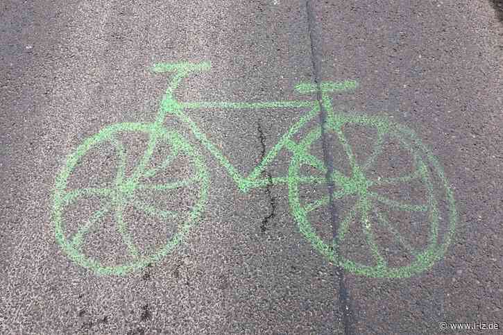 Abschnitt der Prager Straße erhält neuen Radfahrstreifen: Mehr Platz für Fußgänger