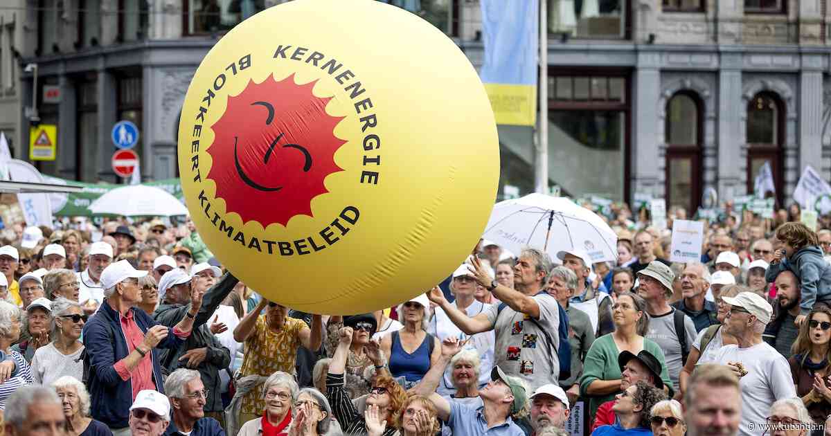 Grote opkomst bij klimaatmars, organisaties manen kabinet tot actie: ‘Met dit beleid halen we doelen niet’