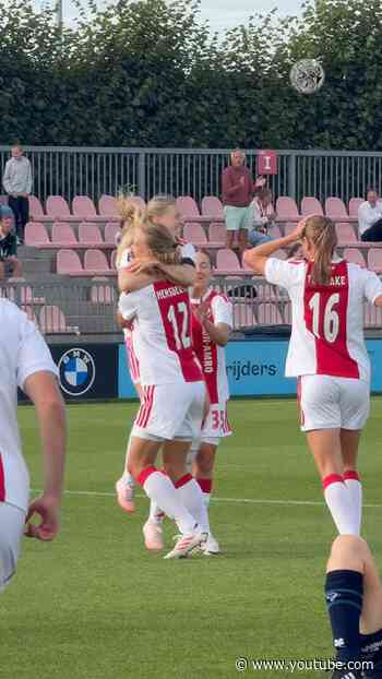 Last minute goal in Amsterdam 🤯