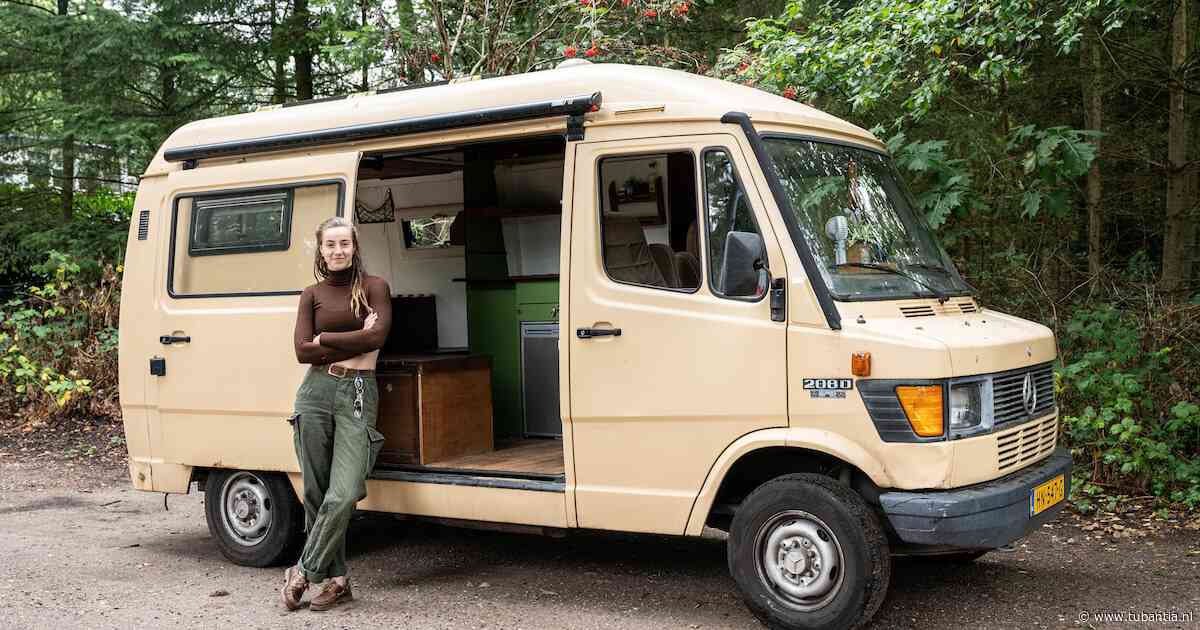 Senna (25) gaat een jaar op reis met bus Tonnie: ‘Altijd al mijn droom geweest’