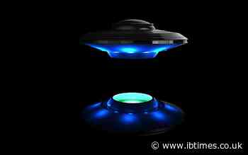 'Hovered Above the Hotel for 20 Minutes': Ex-RAF Witness Films Suspected Alien Triangular UFOs in Bali
