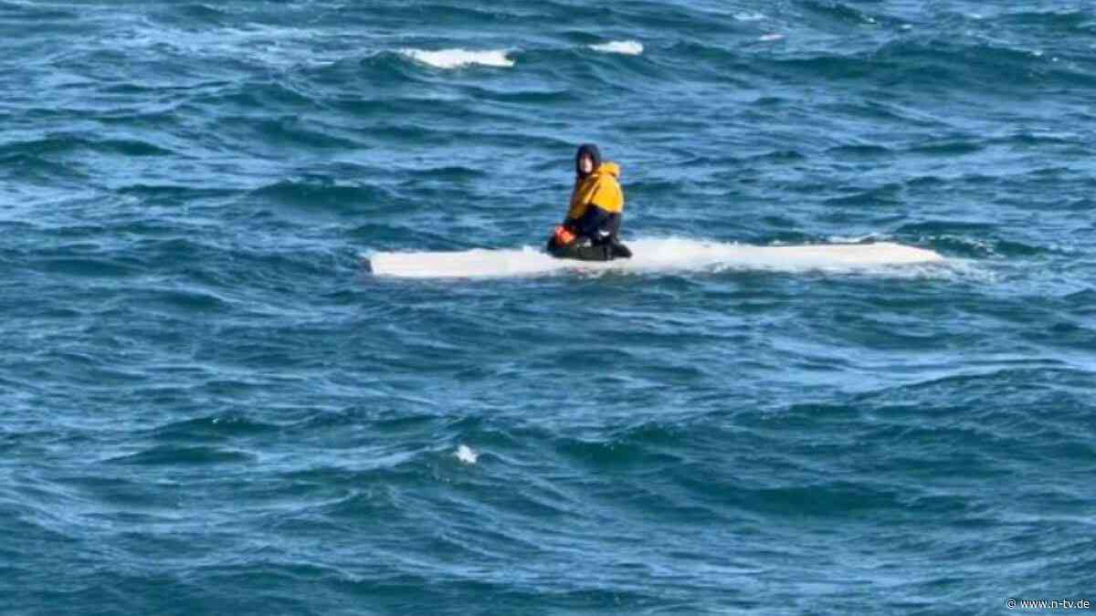 Boot kentert mit drei Insassen: 15-Jähriger treibt tagelang allein in Alaskas Gewässer