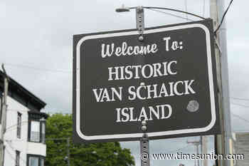Cat dies in fire on Van Schaick Island in Cohoes
