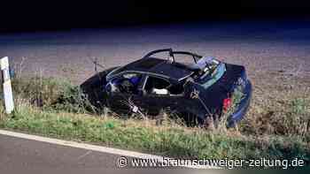 Unfall auf Bundesstraße bei Groß Twülpstedt: Feuerwehr befreit Frau aus Auto