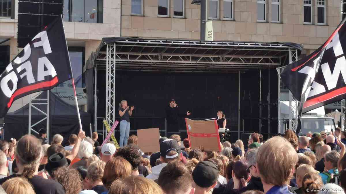 Aufbäumen gegen die AfD bei riesiger Demo – Bosse: „Hamburg ist stabil“