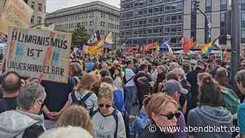 „Hamburg hasst die AfD“: Veranstalter sprechen von 25.000 Teilnehmern bei Demo