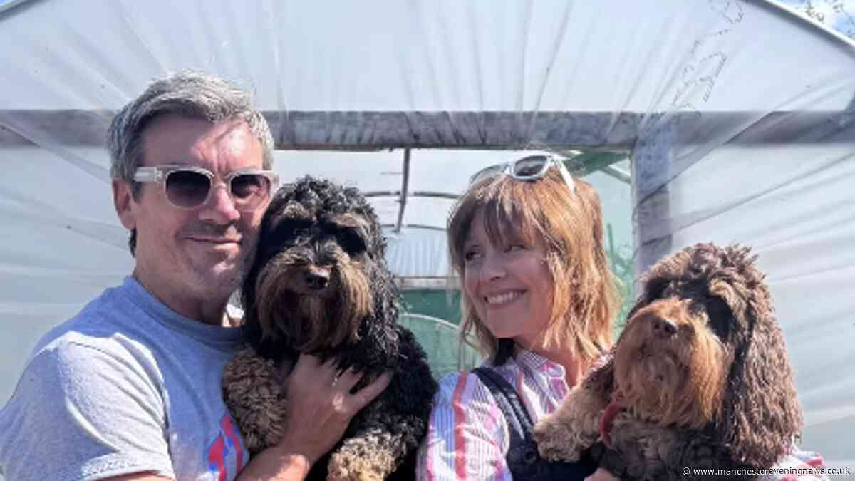 Emmerdale's Jeff Hordley supported over family dog's emergency vet visit