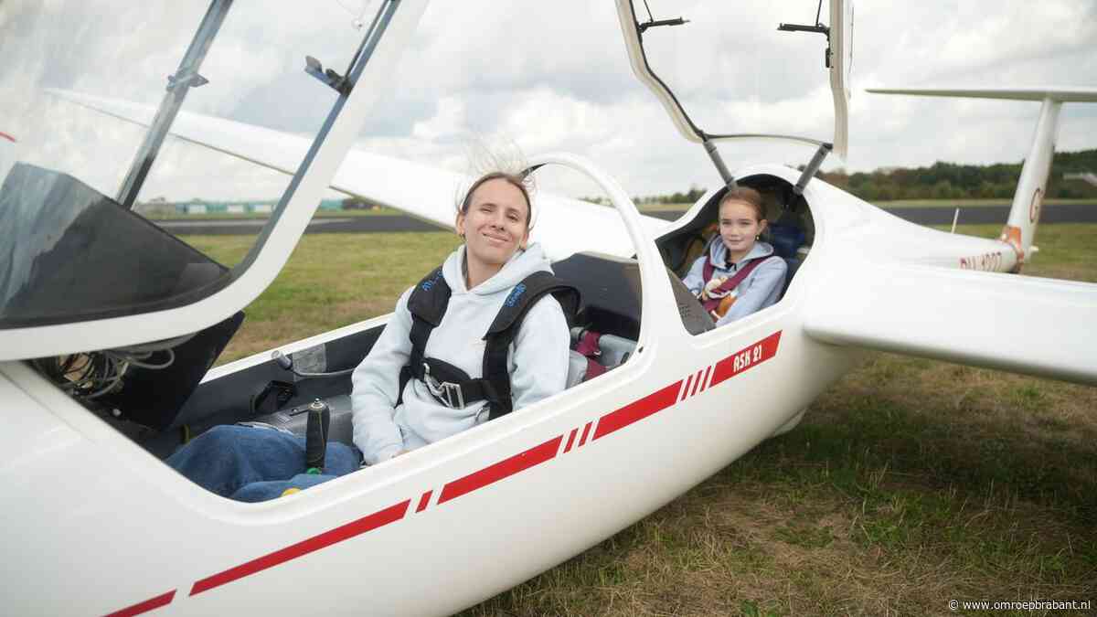Frederique (10) zweeft samen met Lisa door de lucht voor het goede doel