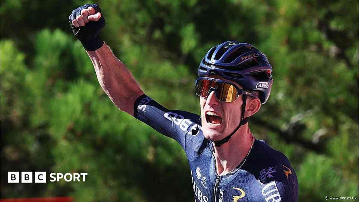 Dunbar wins stage as Mas maintains lead in Vuelta
