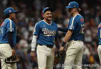 Milwaukee aplastó 20-0 a Cincinnati y aseguró su octava clasificación a la postemporada en nueve años