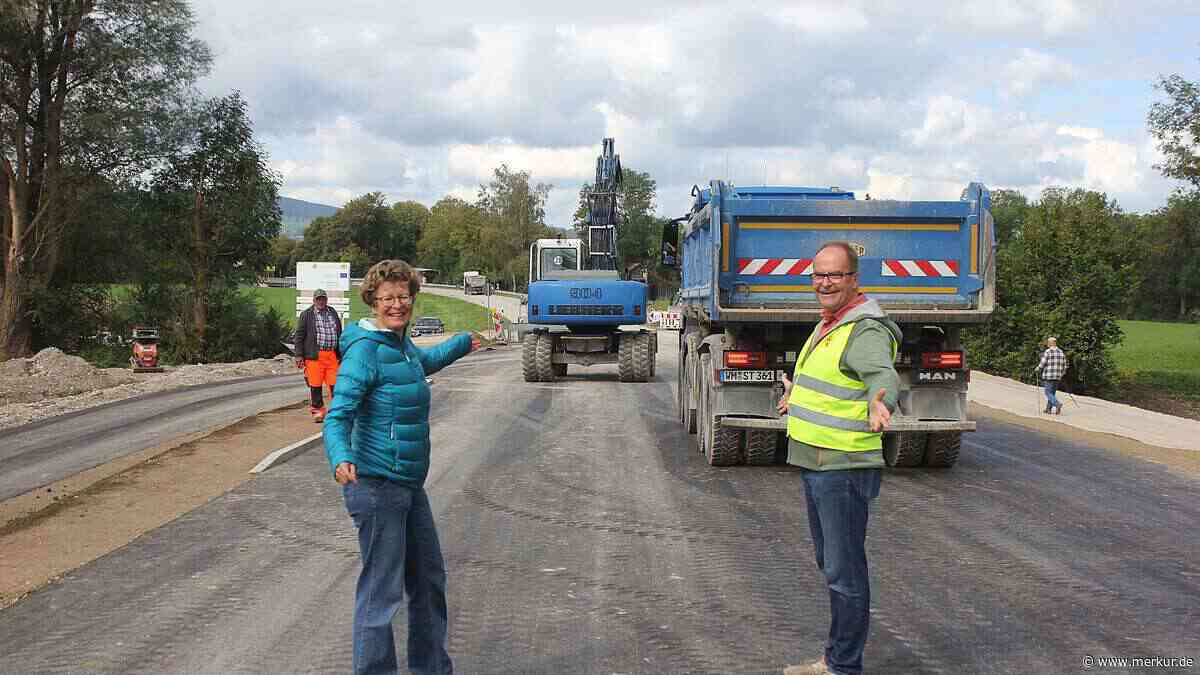 „Heilfroh, wenn das Ganze vorbei ist“: Wichtige Straße im Oberland ab Dienstag wieder befahrbar