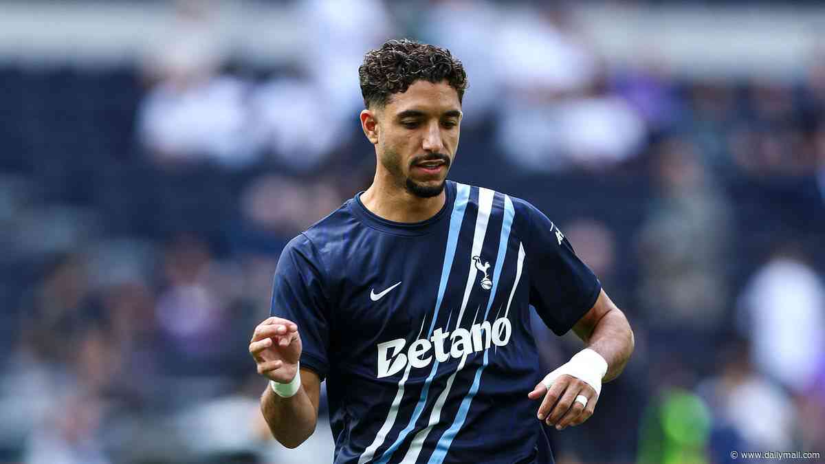 Tottenham vs Everton LIVE: Roberto De Zerbi's side target first Premier League win of the season against Toffees