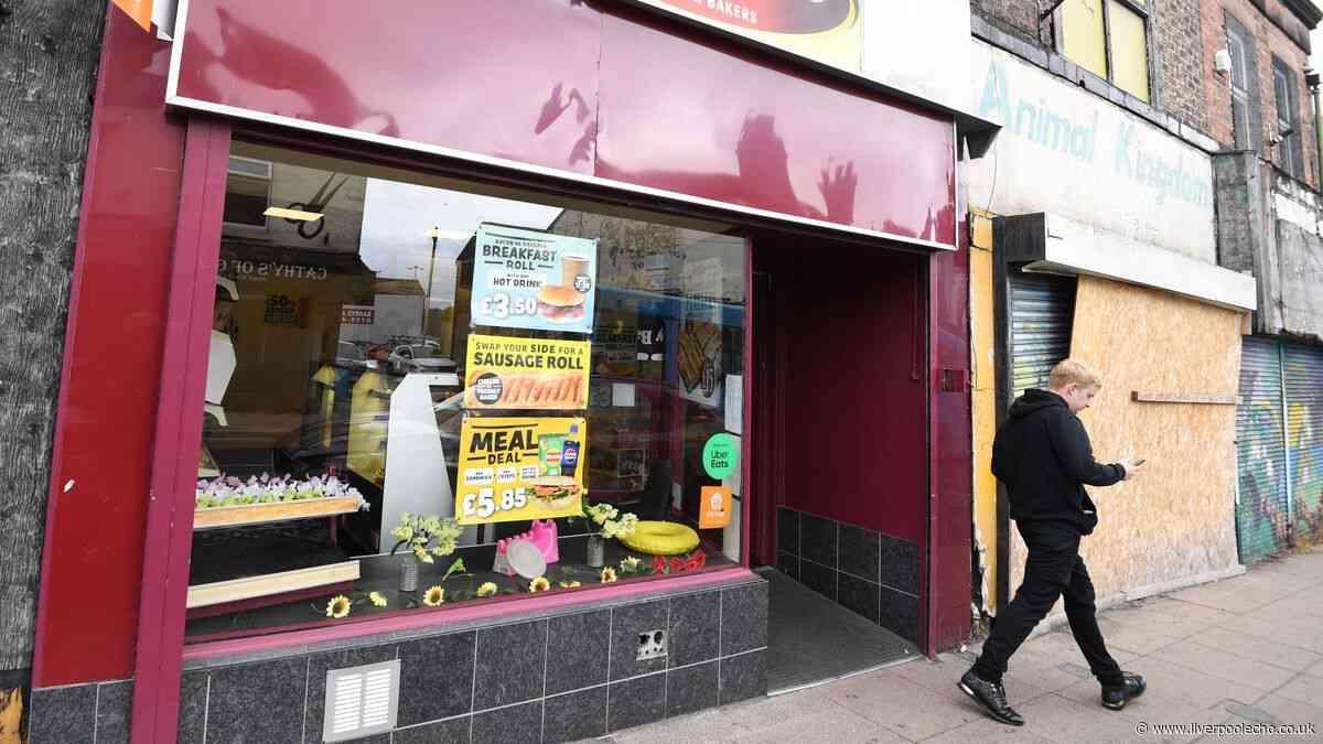 'I wish I would've put my keys down and walked out': Sayers and Pound Bakery staff fighting for wages after store closures
