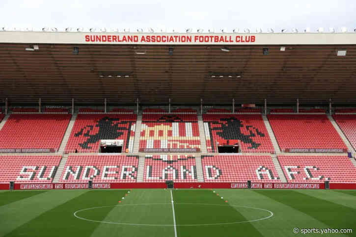 Arsenal and Sunderland teams released