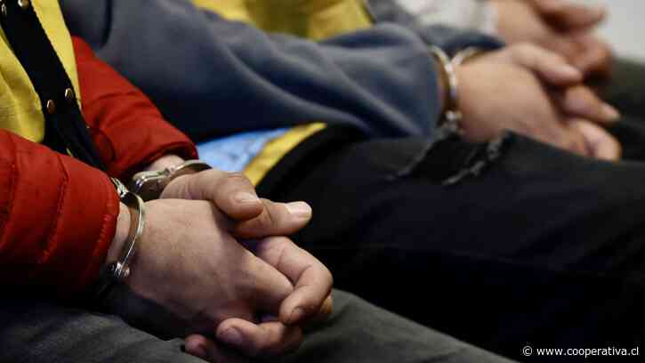 Crimen de carabinero en Renca: prisión preventiva para dos colaboradores de los prófugos