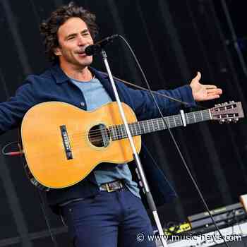Lulu and Jack Savoretti light up day two of Radio 2 in the Park