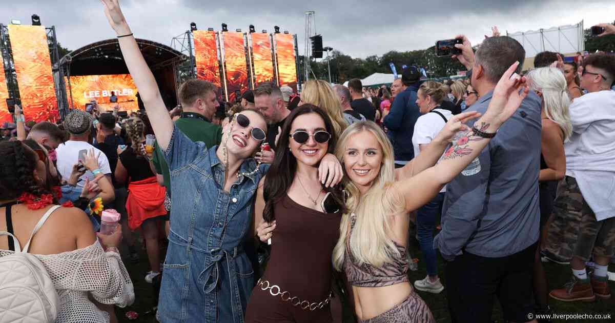 49 of the best dressed people from Reminisce Festival 2026
