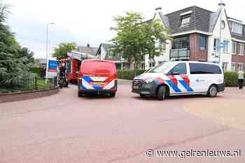Brand in schuurtje, één persoon nagekeken door ambulance