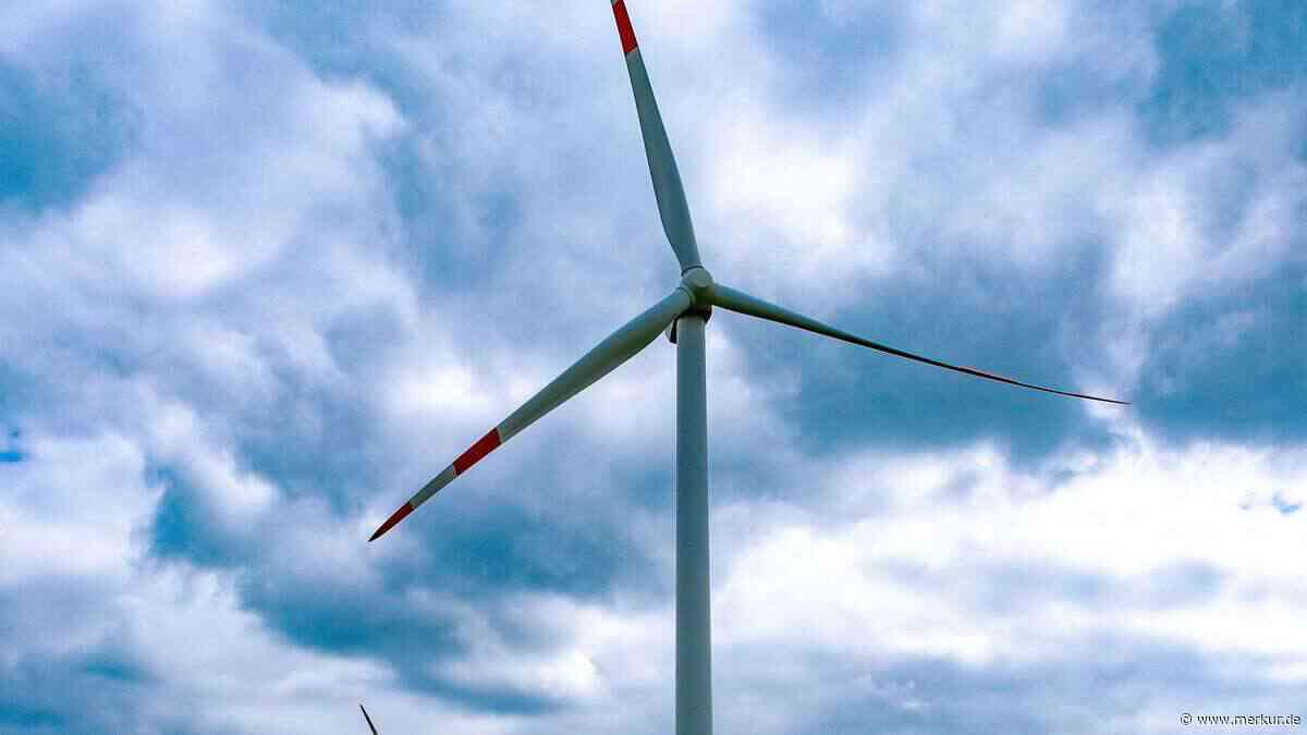 Protest gegen Windkraft-Pläne im Auerberg-Land