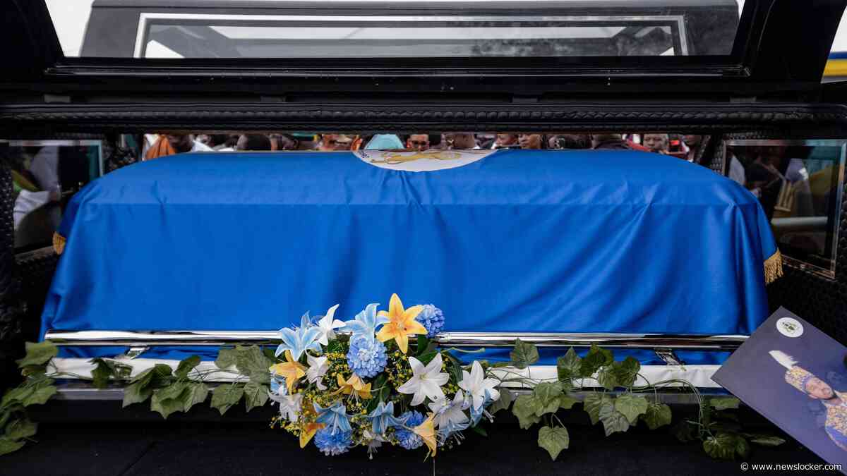 Jongste koning ter wereld begraven in Oeganda, strijd om troonopvolging losgebarsten
