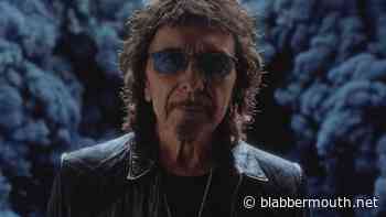 TONY IOMMI Reveals He Turned Down Producer ANDREW WATT's Offer To Make Final BLACK SABBATH Album With Original Lineup