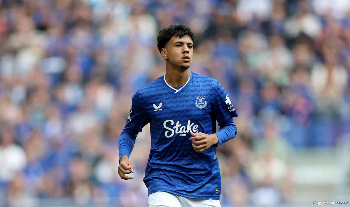 Everton Youngster Gets Praise In Spain: What Should David Moyes Do With Him?