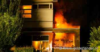 Gewonde bij woningbrand in Velp