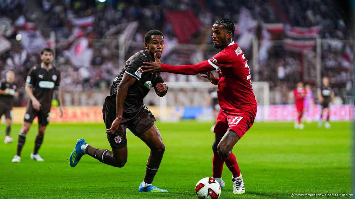 Am Debütanten lag es nicht: VfL Wolfsburg unterliegt auf St. Pauli verdient mit 0:1