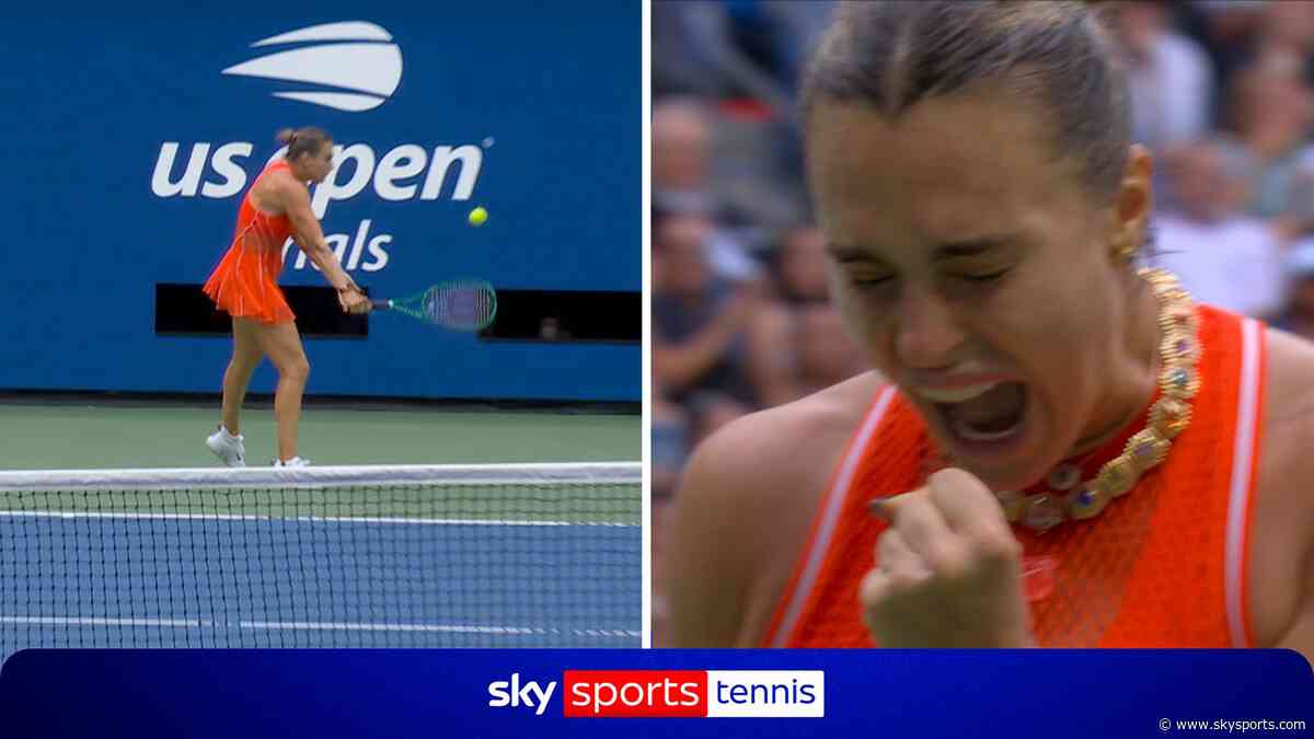 'Where has that come from?!' - Sabalenka's classy drop shot