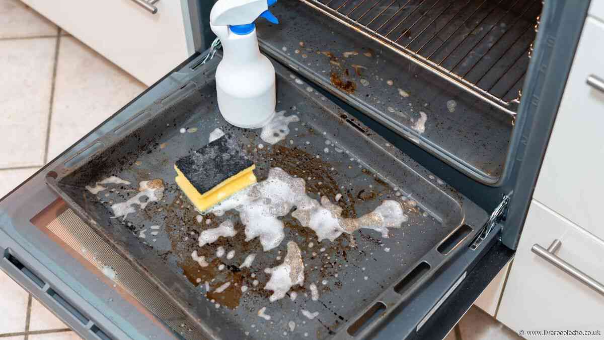Remove tough oven glass stains using 2 kitchen staples that 'cut through grease'