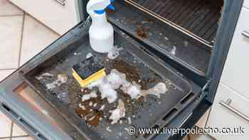 Remove tough oven glass stains using 2 kitchen staples that 'cut through grease'