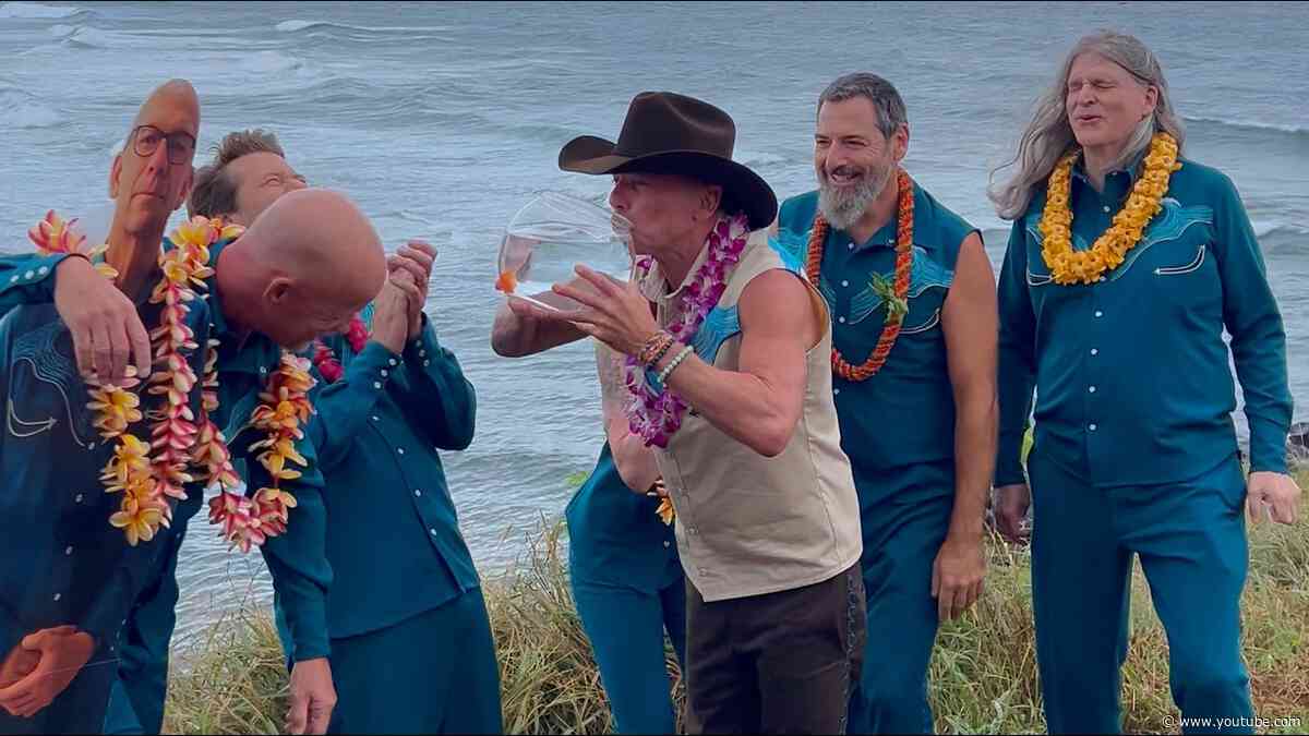 Kenny Chesney feat. Lily Meola - Goldfish (Behind The Scenes)