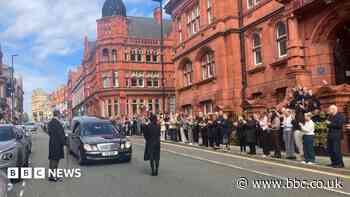 Fans pay their respects at Sir Billy Boston's funeral