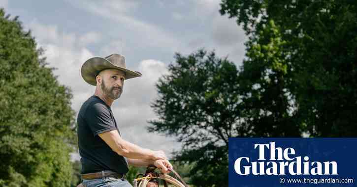 Can chatbots feel – or even dream? Meet the man leading the fight for AI rights