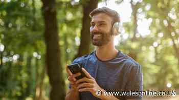 Number of daily steps 'cuts cardiovascular disease risk by 25pc' and it's not 10,000