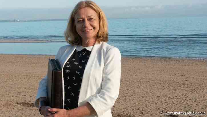 “Dopo 14 anni di precariato all’università, a 57 anni ho vinto un dottorato in Galles e sono partita. L’Italia è ricchissima di risorse, ma le spreca”