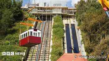 Funicular carriages back on tracks after works