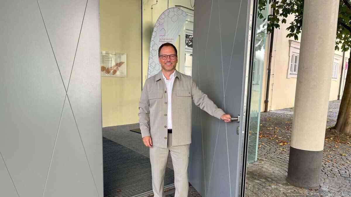 Vom Klassenzimmer ins Direktorat: Reinhard Rieß übernimmt das Kumax-Gymnasium in Burghausen