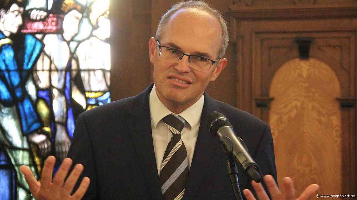 „Kommunikativ nicht richtig gelaufen“: Bezirkschef nimmt Behörde ins Visier