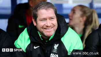 Liverpool unveil memorials for former manager Beard