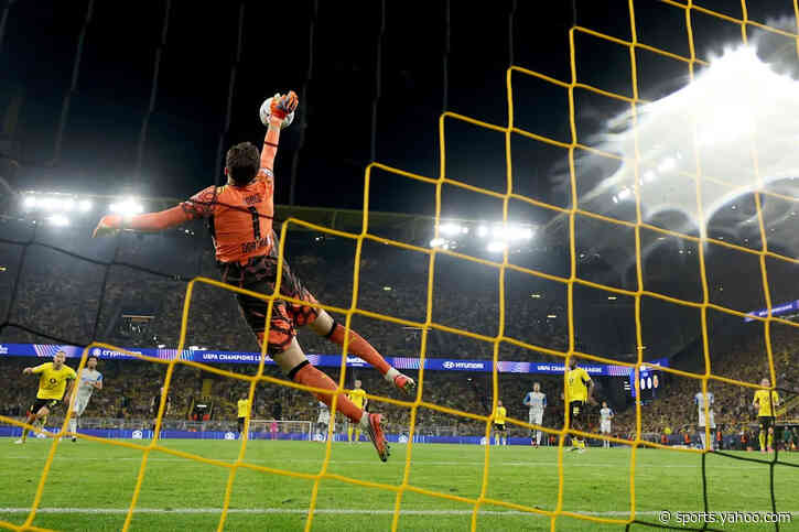 Real Madrid were offered the chance to sign one of the best goalkeepers in the world – report