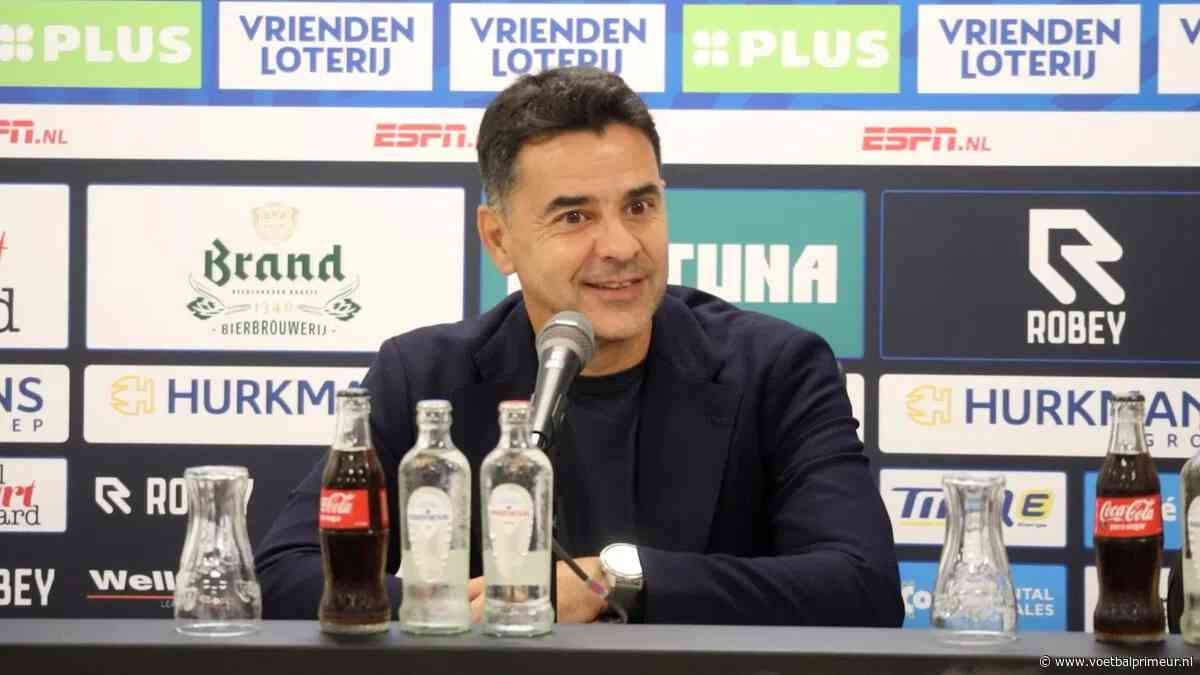 Kritische Míchel blij met basisdebutant bij Ajax: 'Niet perfect, maar...'