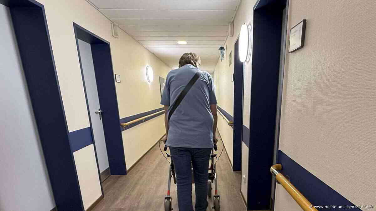 Von 350 auf 1.500 Euro: Jetzt will das Land teure Pflegeheim-Regeln kippen