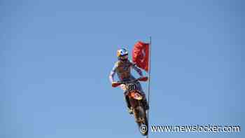 Motorcrosser Jeffrey Herlings blijft ook na binnenslepen wereldtitel winnen in MXGP-klasse