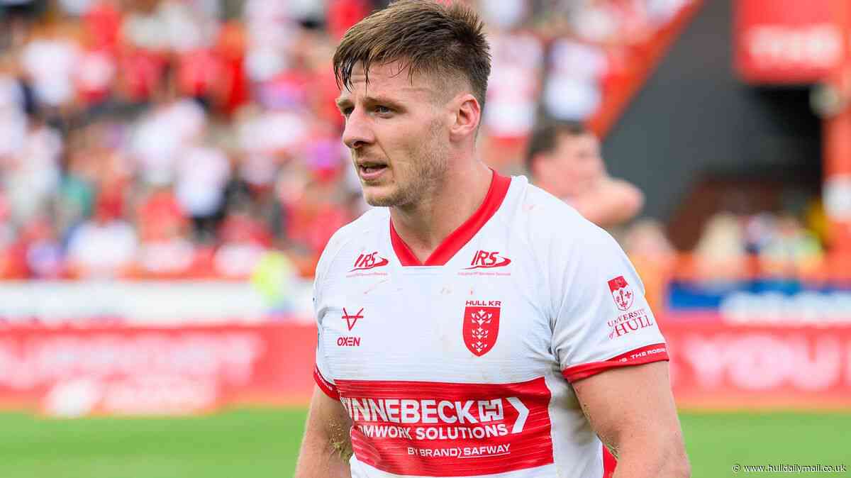 Tom Davies signs new Hull KR deal and cleans up at Player of the Year awards