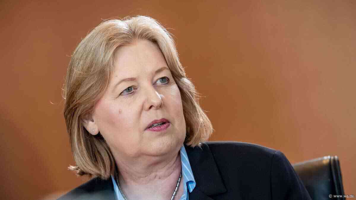 „Rente mit 63“ kann nicht einfach fallen: Verfassungsurteil von 2004 garantiert Übergangsfrist