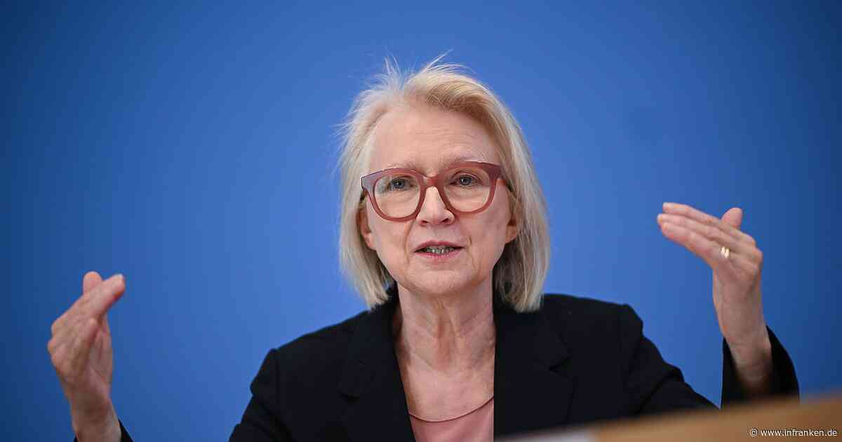 Benzinpreise bleiben oben - Ruf nach Spritpreisdeckel