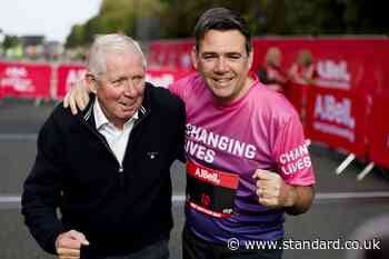 Andy Burnham takes part in Great North Run for homelessness charity