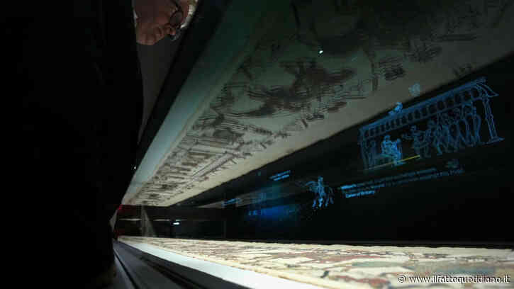 Da telone per i carri militari a capolavoro da 800 milioni: l’Arazzo di Bayeux torna a Londra dopo un millennio, venduti 100 mila biglietti in 24 ore