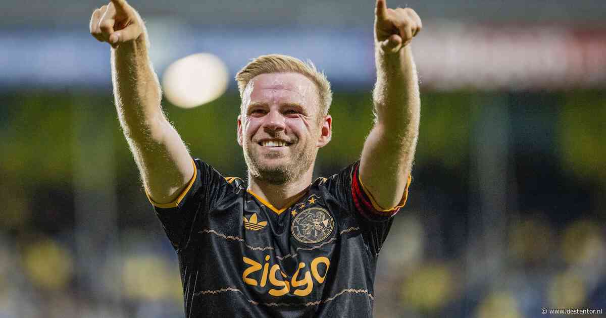 Ajax heeft aantal gouden wissels van vorig seizoen al bijna geëvenaard: ‘Het is niet moeilijk spelers teleur te stellen’